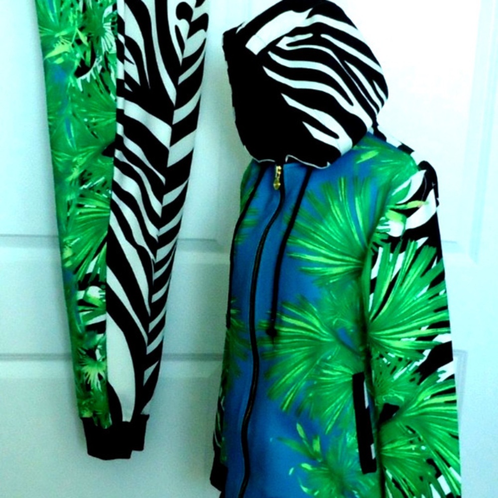 V- e Classic V2 Jungle Zebra Print Men's Set 2 pc Pants Hoodie RN# V00238-11562